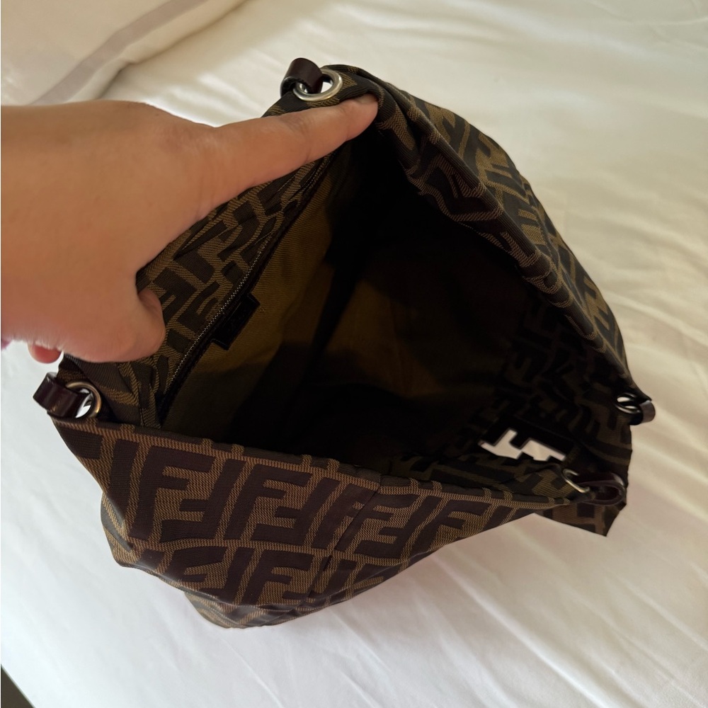 Fendi Zucca FF logo shoulder bag - Picture 9 of 15